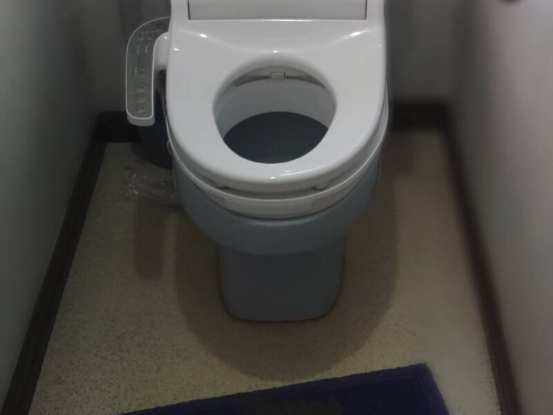 温水便座の交換