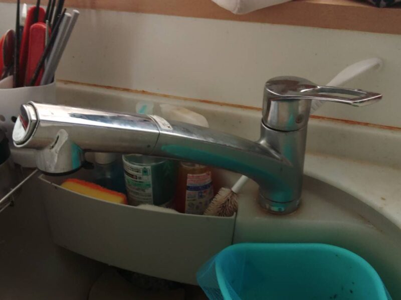 キッチンの水栓の交換